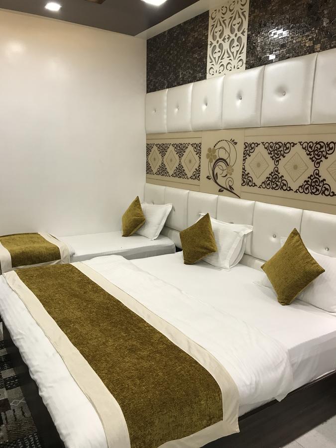 Hotel Mmk Kánpur Kültér fotó