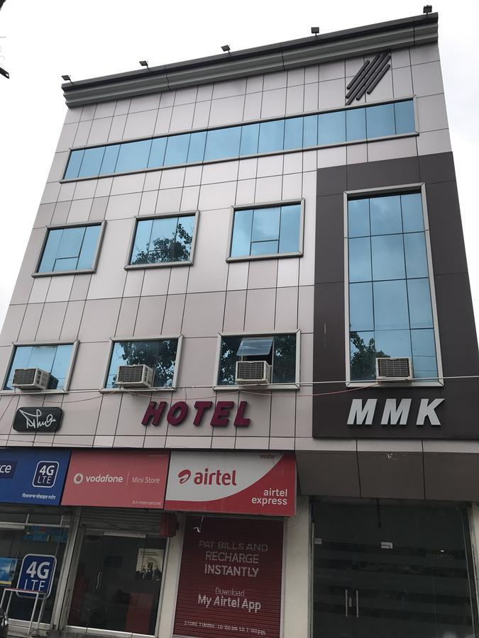 Hotel Mmk Kánpur Kültér fotó