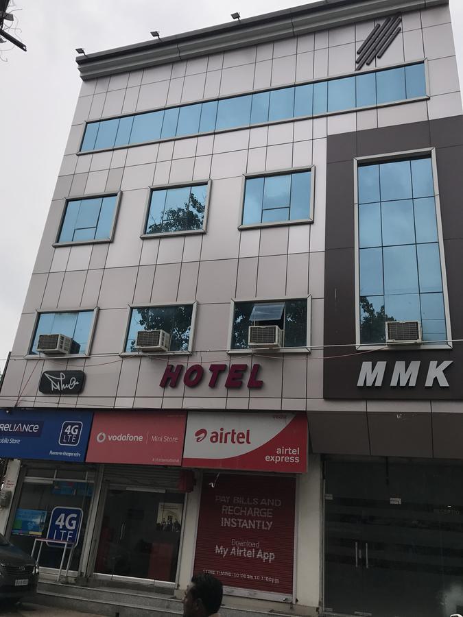 Hotel Mmk Kánpur Kültér fotó